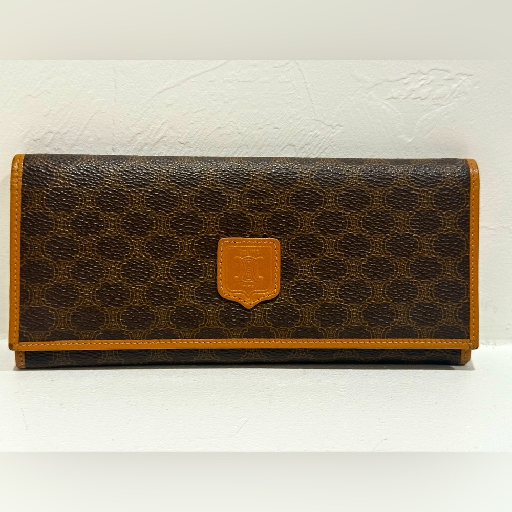 Celine Macadam long Wallet